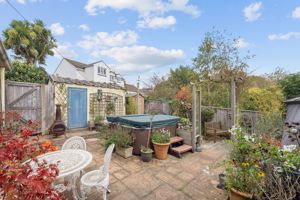 Photo 11- click for photo gallery